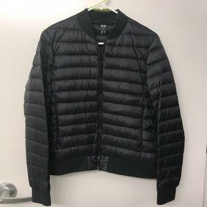 Uniqlo Ultra Light Puffer Down Jacket Bomber style